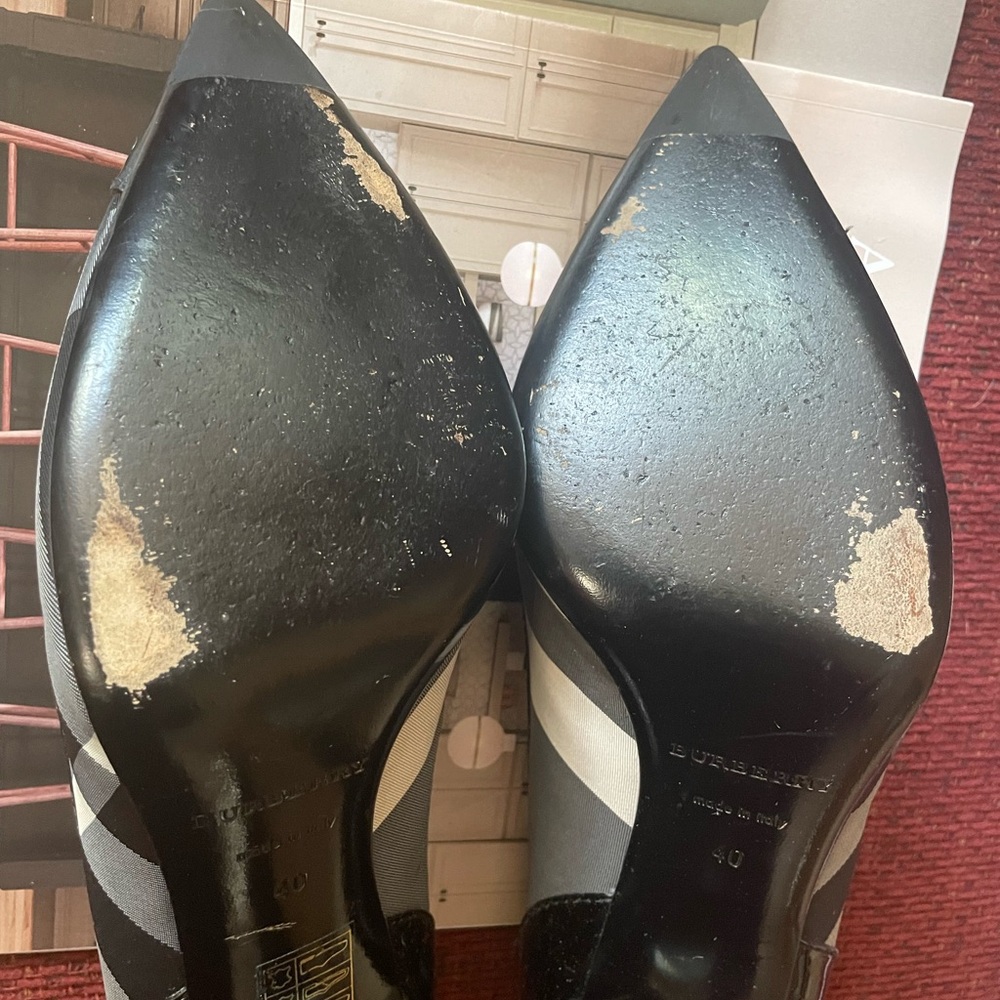 Burberry Checkered Black and Cream Heels - Picture 12 of 13